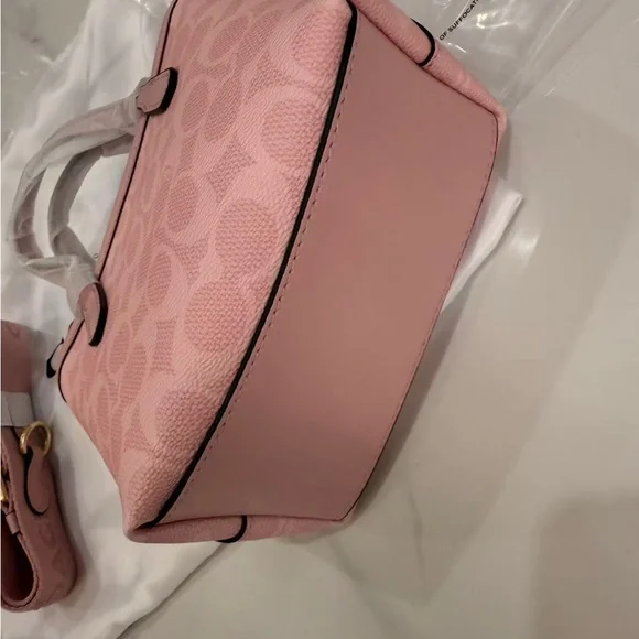 Coach Chain Bags Wallets - Picture 6 of 8